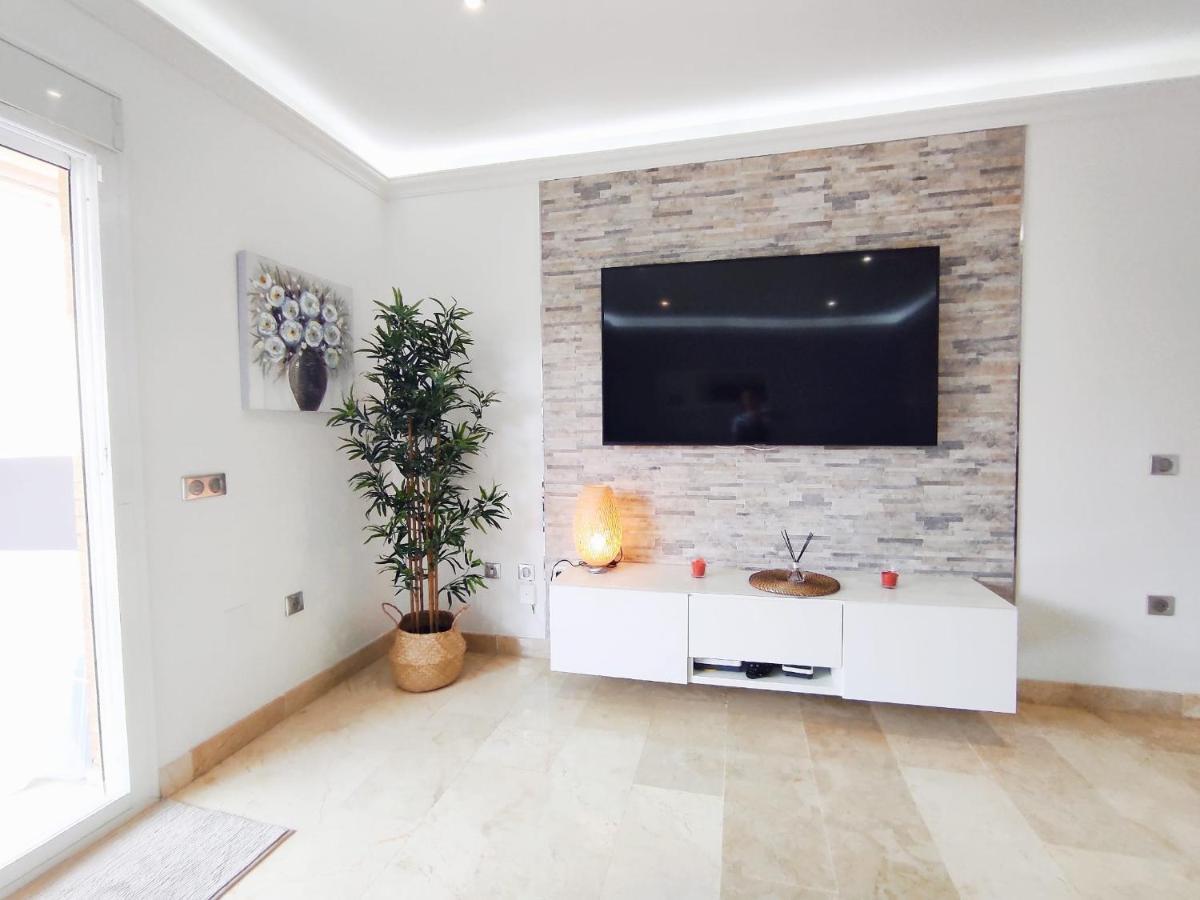 Magnifique Appartement A 5 Min A Pied De La Plage Benalmádena Zewnętrze zdjęcie